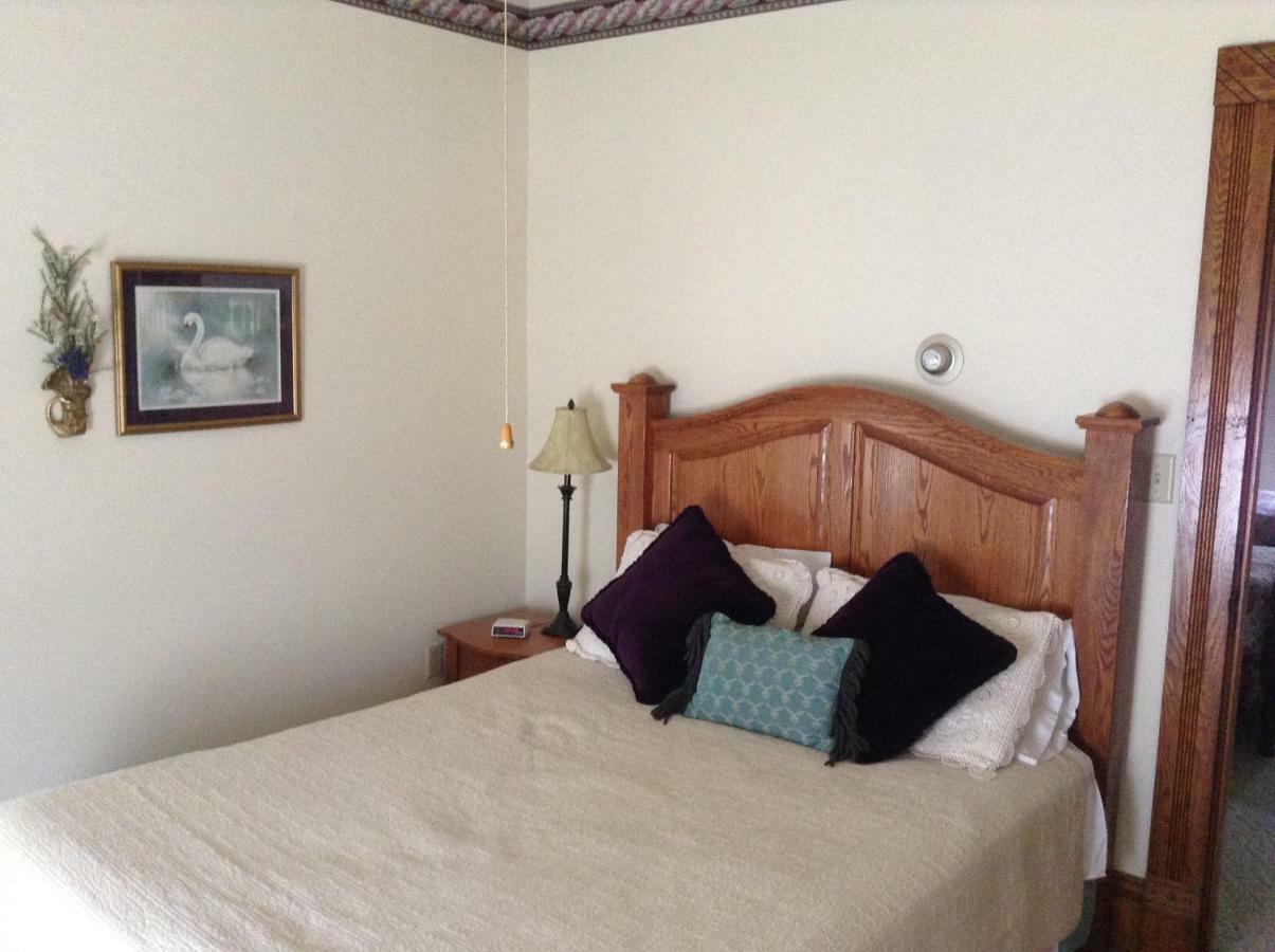 Ottaway Inn Llc Corry 外观 照片